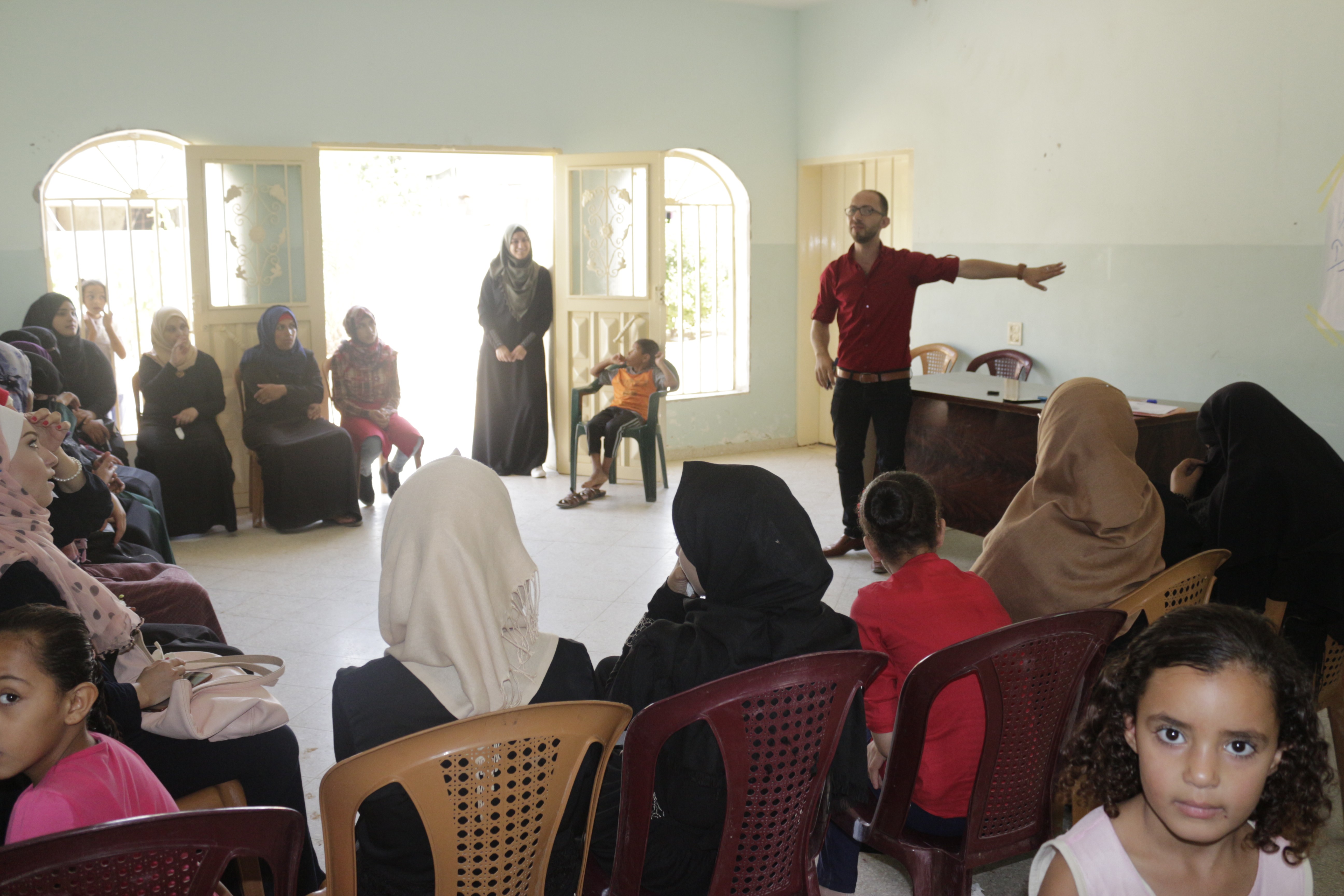 جمعية المرأة العاملة.JPG