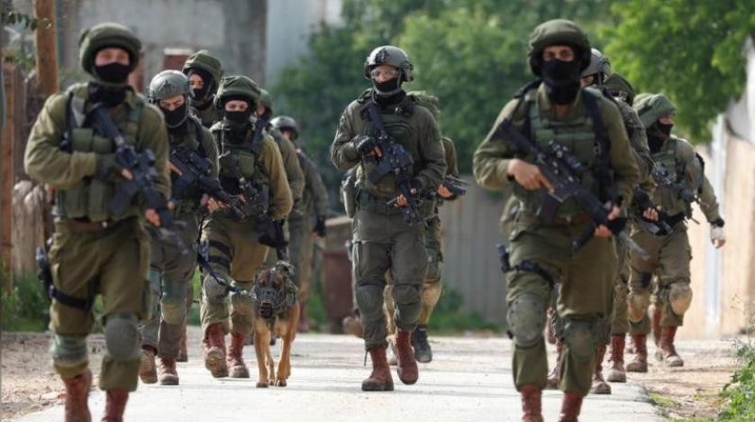 عزل العشرات من جنود النخبة الإسرائيلية بعد اختلاطهم بمصاب ...