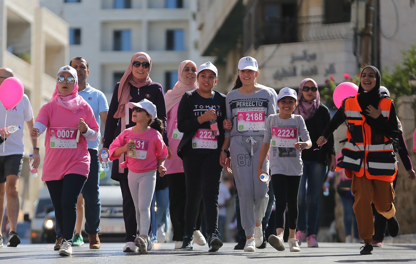 سباق اليوم الوردي النسائي رام الله ‫(38470148)‬ ‫‬.jpg